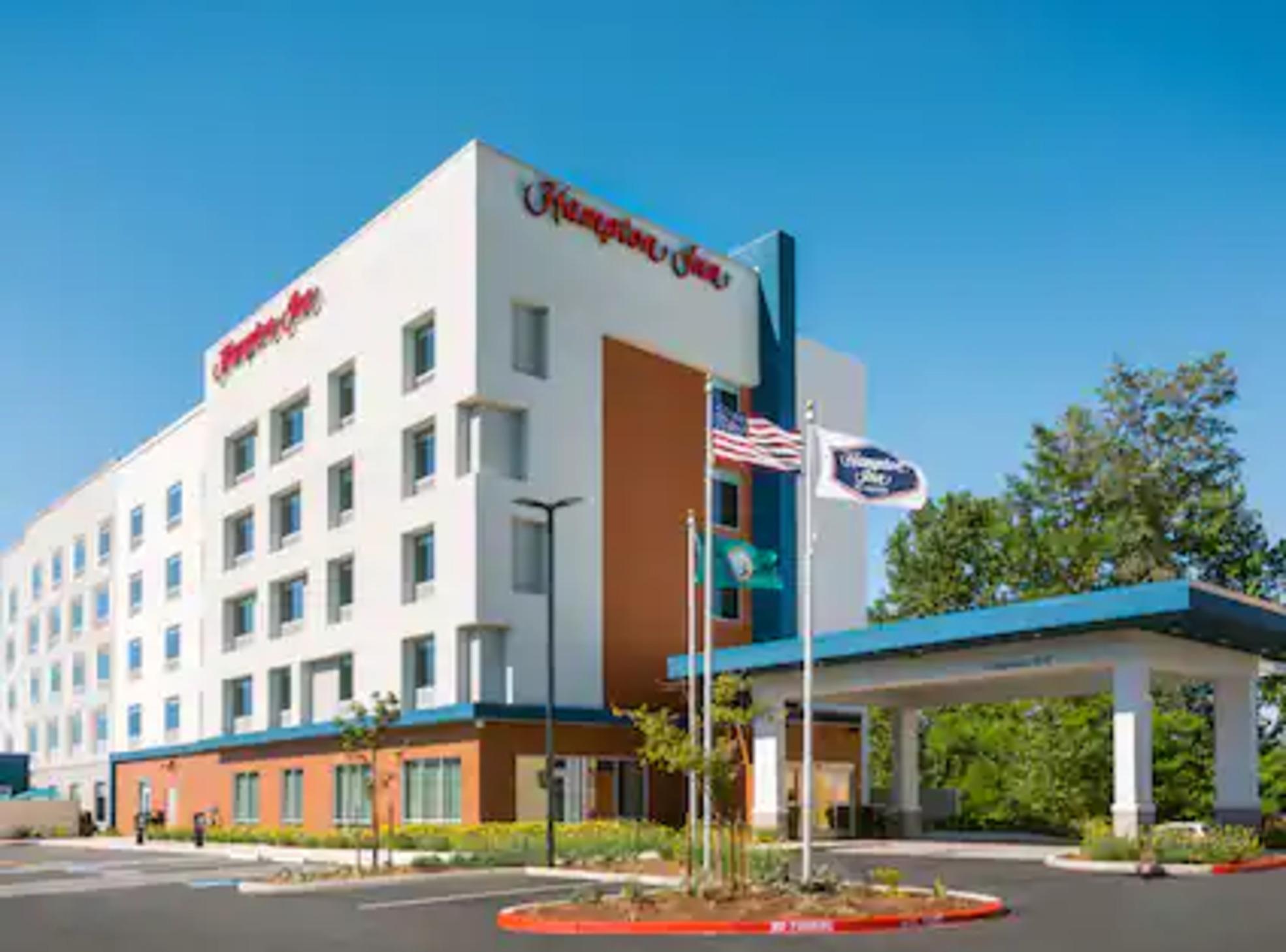 Hampton Inn Bellingham Airport, Wa Exterior photo